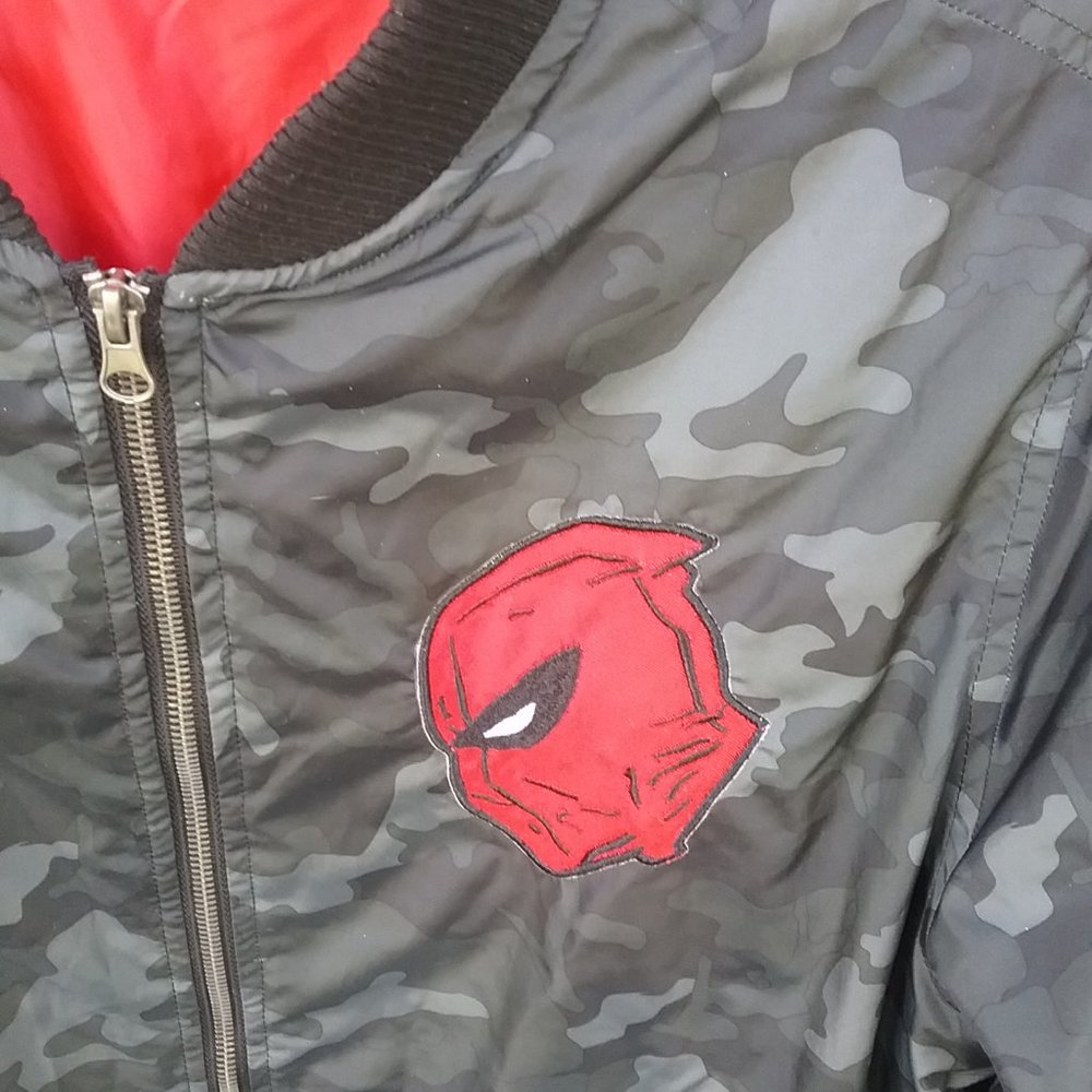 Deadpool Jacket - image 3